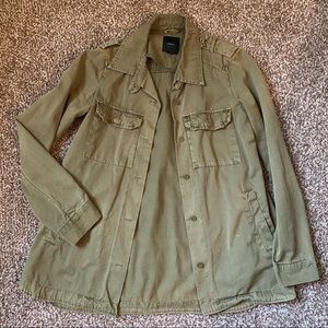 Army Green jacket shacket perfect for fall 🍁🍂